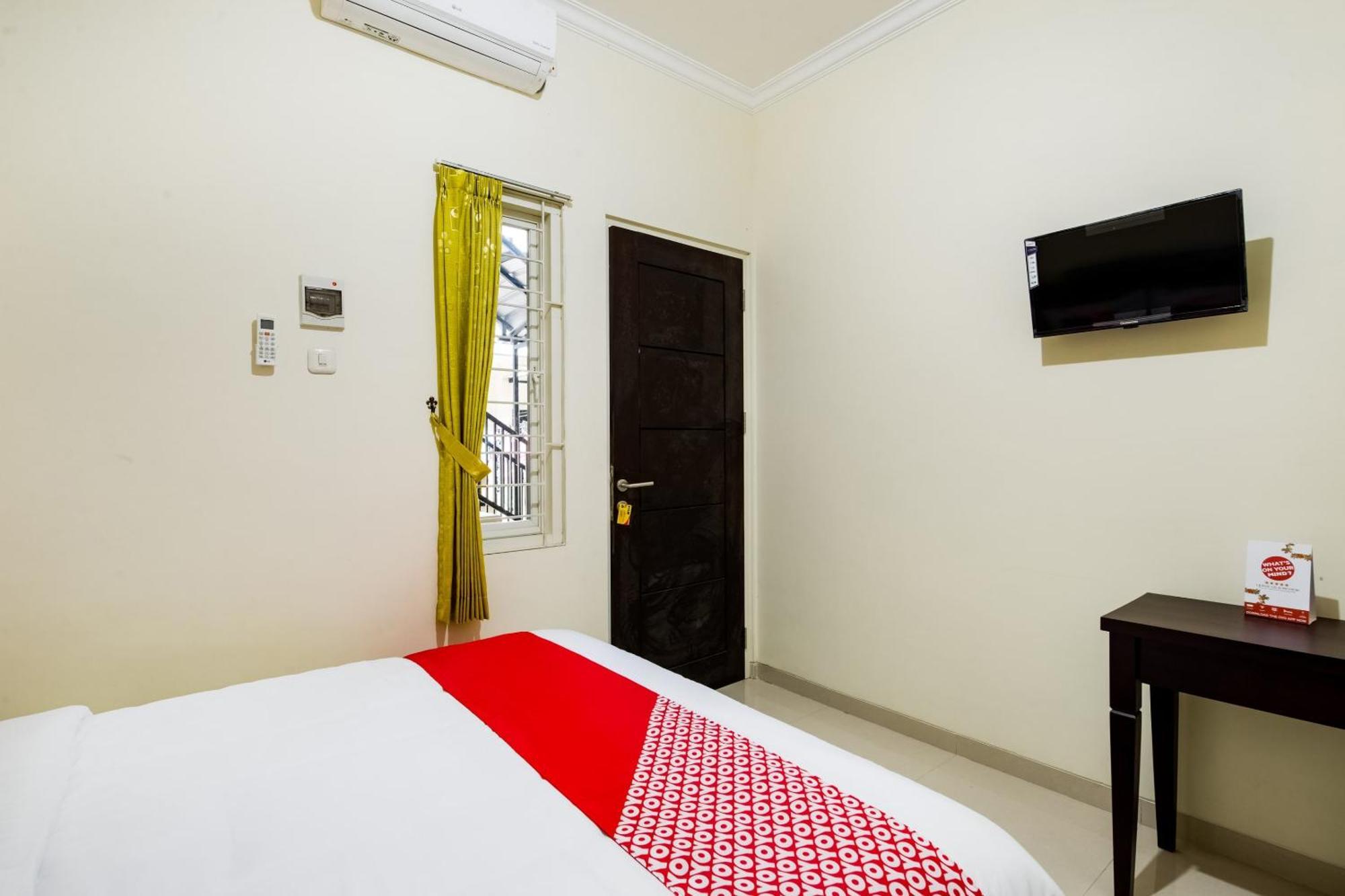 فندق Oyo Life 3398 Griya Rm 19 Syariah سورابايا المظهر الخارجي الصورة